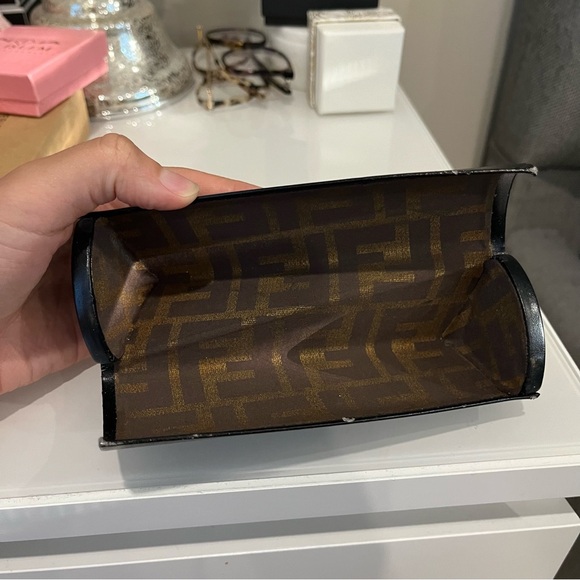 Fendi glasses - Picture 8 of 9